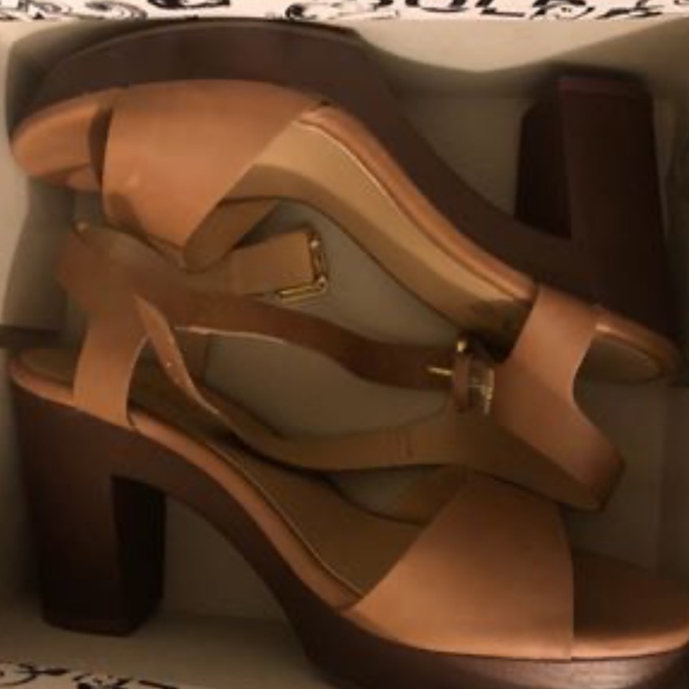 Light and dark brown heels